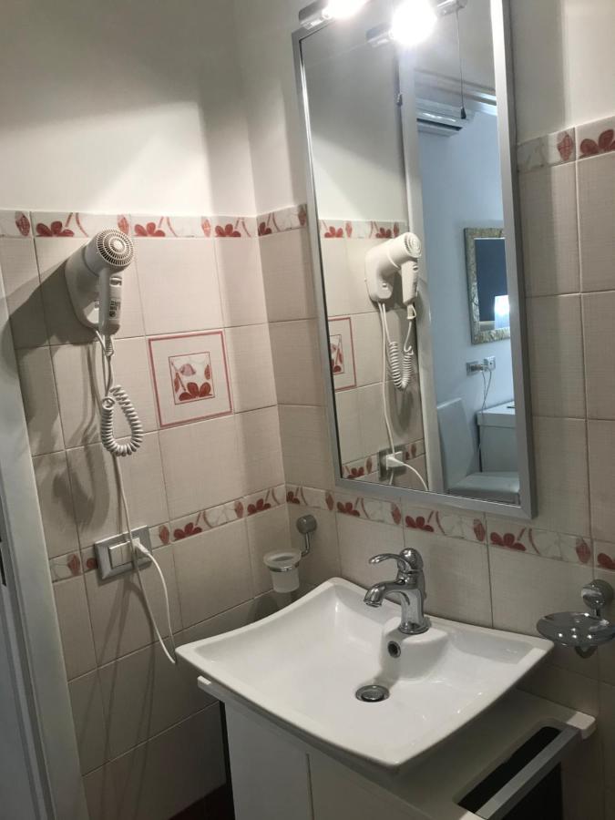 B&B Timpe Bianche Кастеллуццо Экстерьер фото